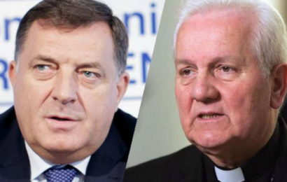 Biskup Komarica: “Ne smetam ja samo Dodiku, nego i mnogima koji navodno brinu o Hrvatima i katoličkoj crkvi!”